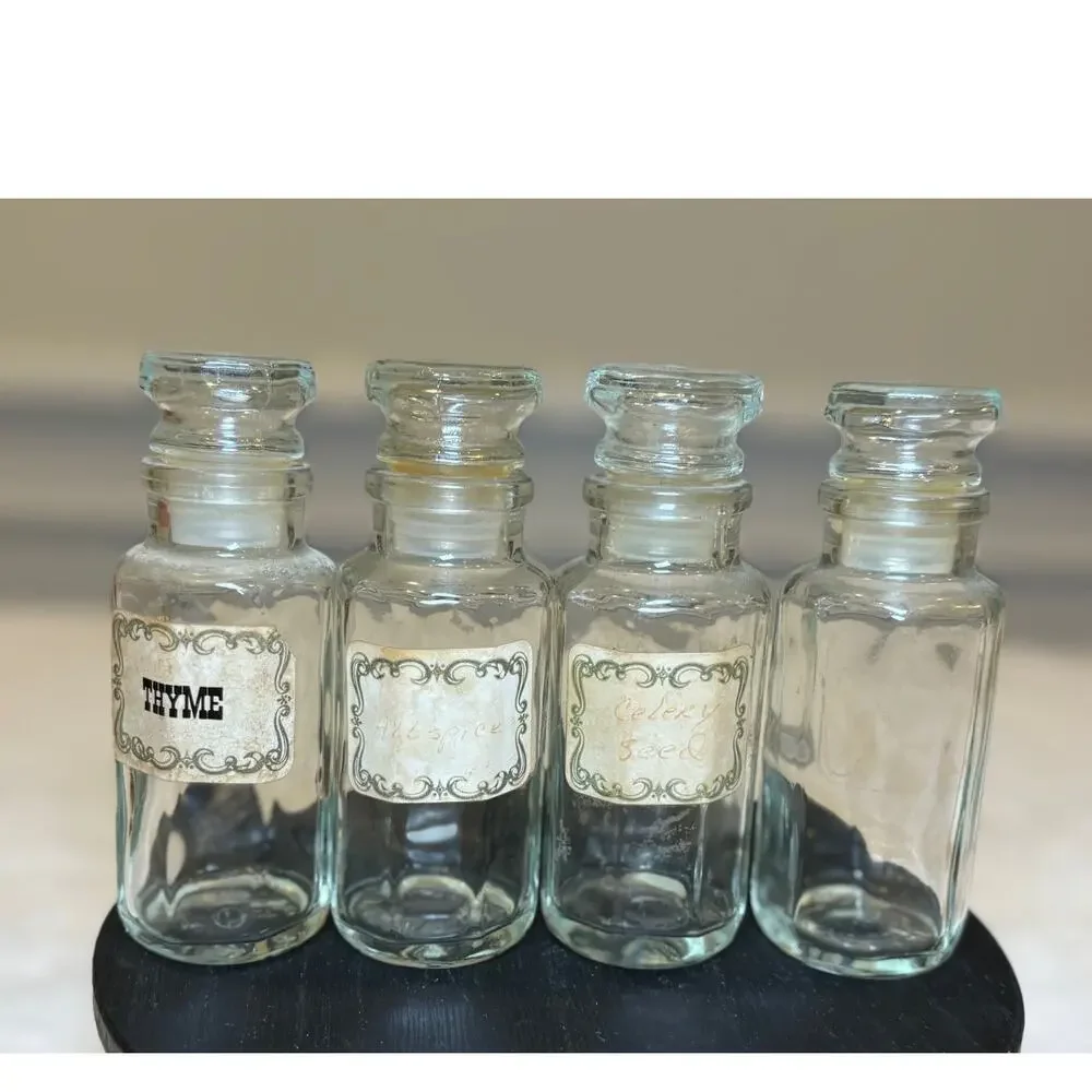Vintage Retro 70s Spice Bottles Apothecary Glass Bottles Boho Country‎ Primitive